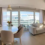 Апартаменты Aqua & *