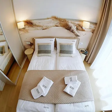 Apartament Aqua & *